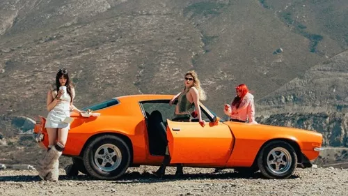 THE WARNING - Nouveau single "kerosene"