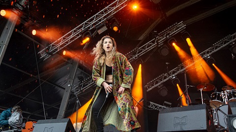 PËRL - Përl sort sa vidéo live de L'homme à l'éléphant blanc du Hellfest 2024