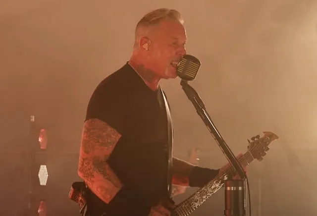 METALLICA - video d'un concert intime