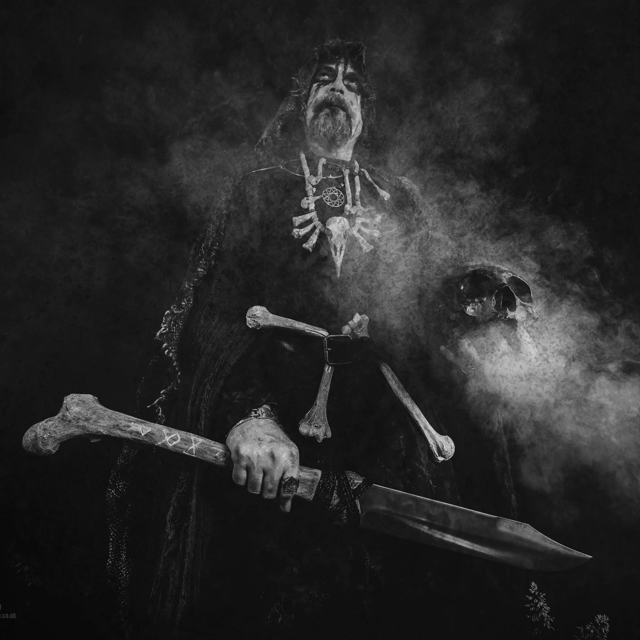 BLACK ALTAR
