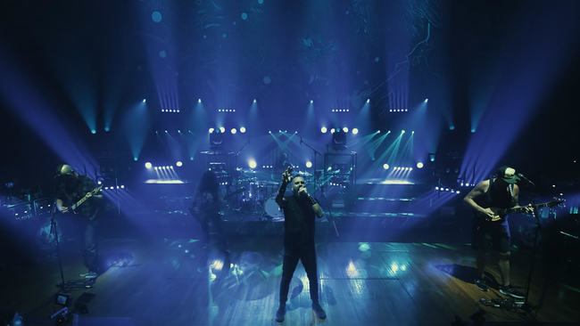 KILLSWITCH ENGAGE - Vidéo "Us Against The World"