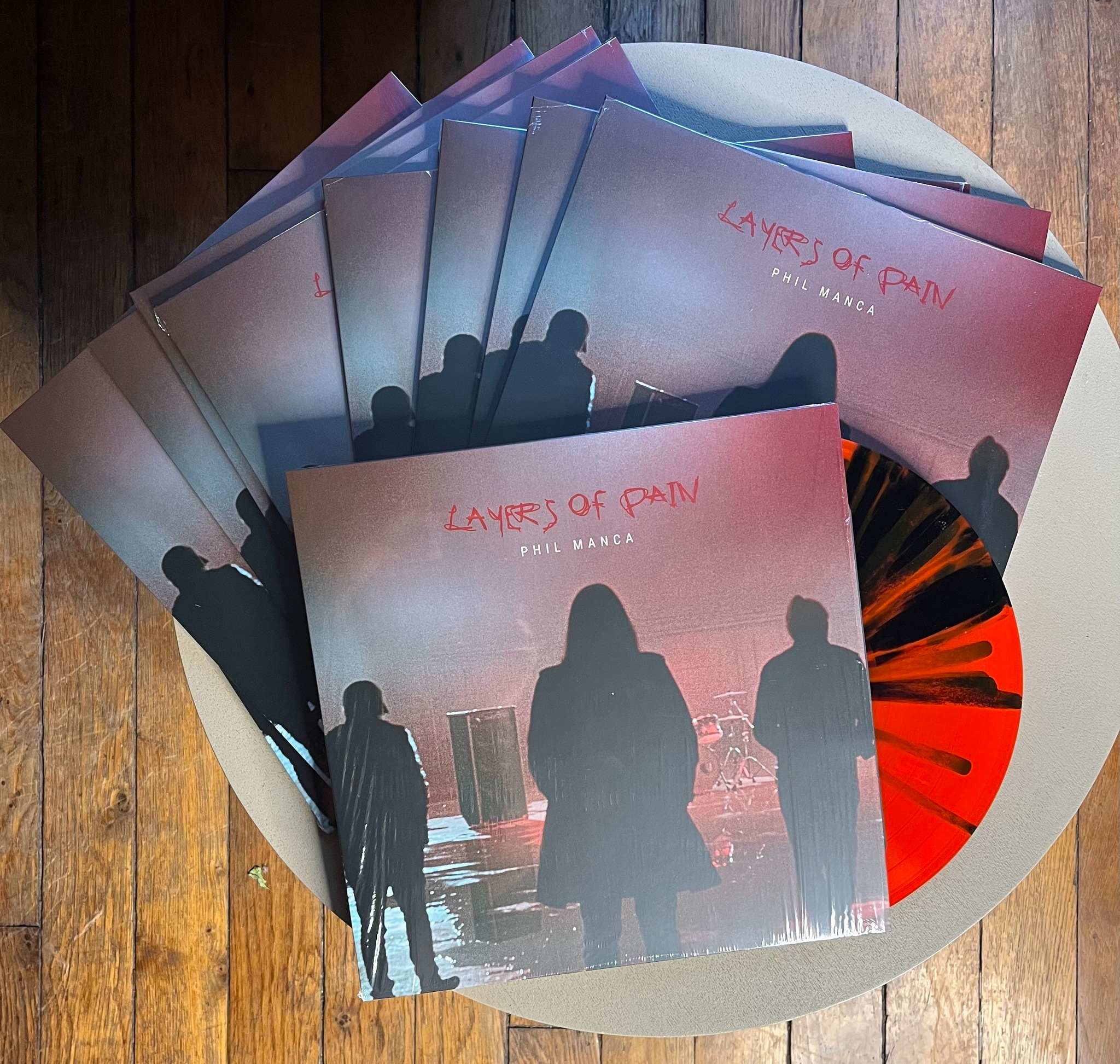 PHIL MANCA - Nouvel album "Layers Of Pain" disponible