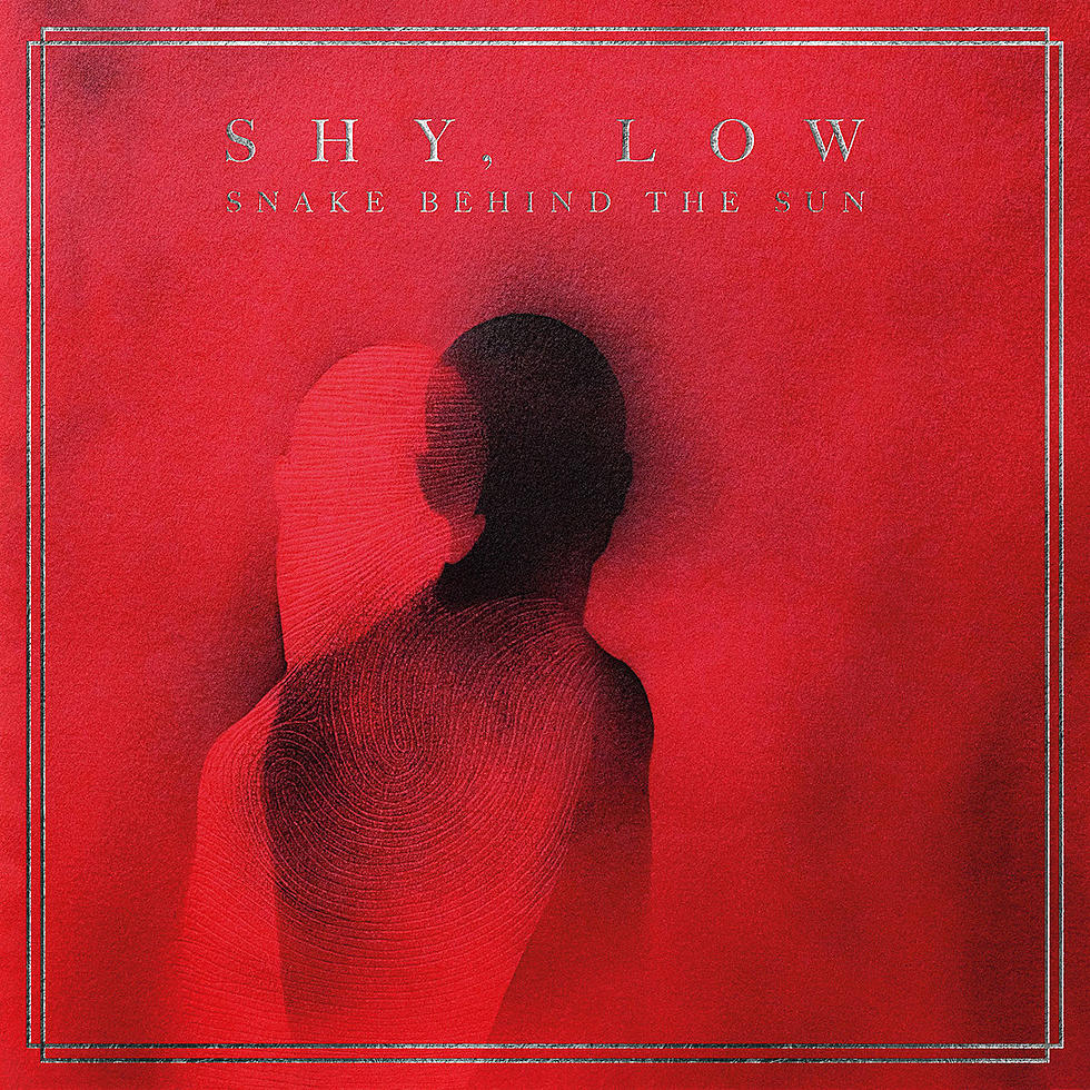 SHY, LOW - Vidéo "Umbra"