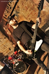 13.03.20_lastaddiction03