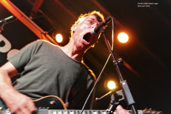 26.09.19_dogeatdog03