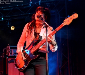 02-10-2013-royal_thunder-3