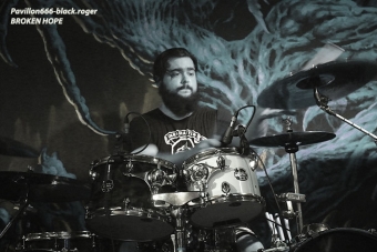 04.03.18_brokenhope05