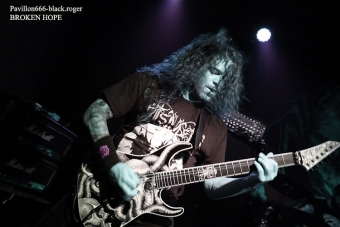 04.03.18_brokenhope10