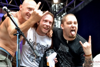 040713_trutnov_oef_day02_graveyard08