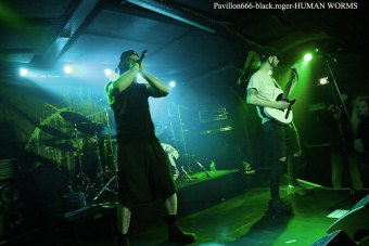 09.03.19_humanworms04