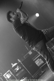 10.06.18_sticktoyourguns01