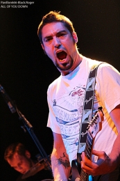 121113_allofyoudown03