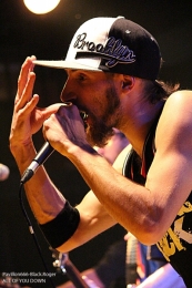 121113_allofyoudown09