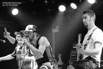 121113_allofyoudown12