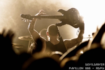 2-devildriver-06931-jpg