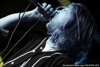 14.04.18_graveslave08