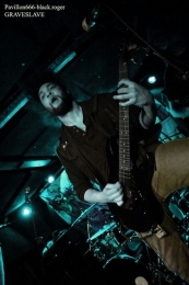 14.04.18_graveslave09