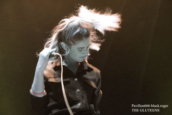 14.11.18_thegluteens03