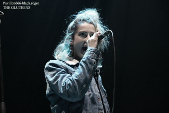 14.11.18_thegluteens07