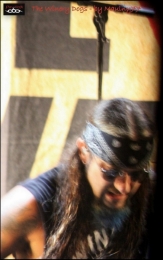 15-09-2013-the-winery-dogs06