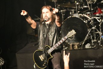 16.11.18_rottingchrist07