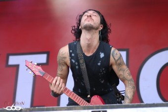 HF33b-askingalexndria01