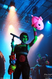 24.04.2018-02punishyourself22