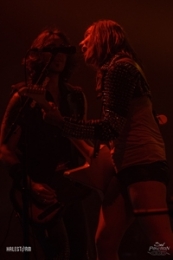 24-10-2013-alterbridge03