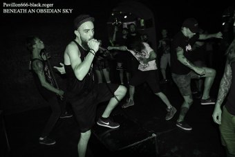 25.07.18_beneathanobsidiansky05