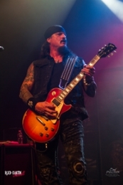 25-10-2013-volbeat03