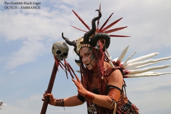 26.05.18_ambianceoutch01