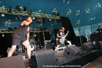 26.05.18_doomsisters04