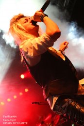 28.01.19_kissindynamite01