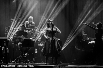 28.03.2018-evanescence09