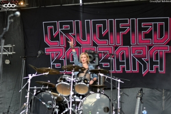 160813_motocultor_crucifiedbarbara01