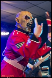 08112013_coverslave05