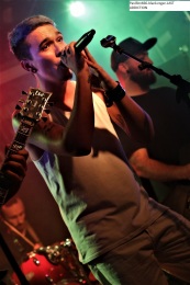 18.09.20-last-addiction-07