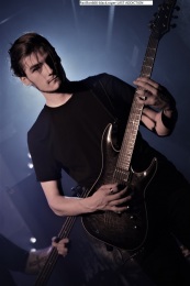 18.09.20-last-addiction-12