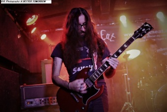 a-better-tomorrow-03