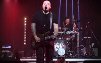 005_Demande_a_la_poussiere