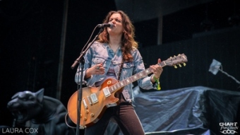 2022.06.30-LAURA-COX-Perouges-11-2