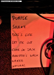 the-red-full-dogs-16