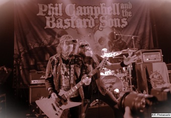 phil-campbell-08