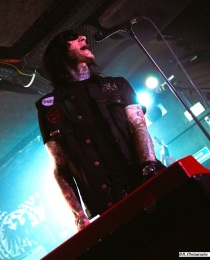 lords-of-altamont-05