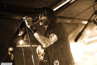 lords-of-altamont-14