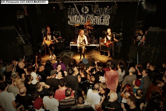 les-sales-majestes-11