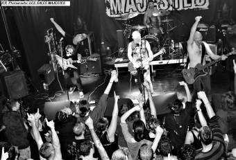 les-sales-majestes-21