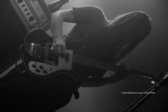 08.12.19_graveyard05