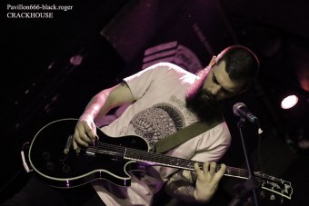 10.05.19_crackhouse04