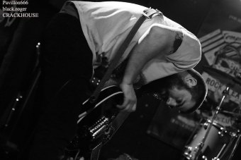 10.05.19_crackhouse09